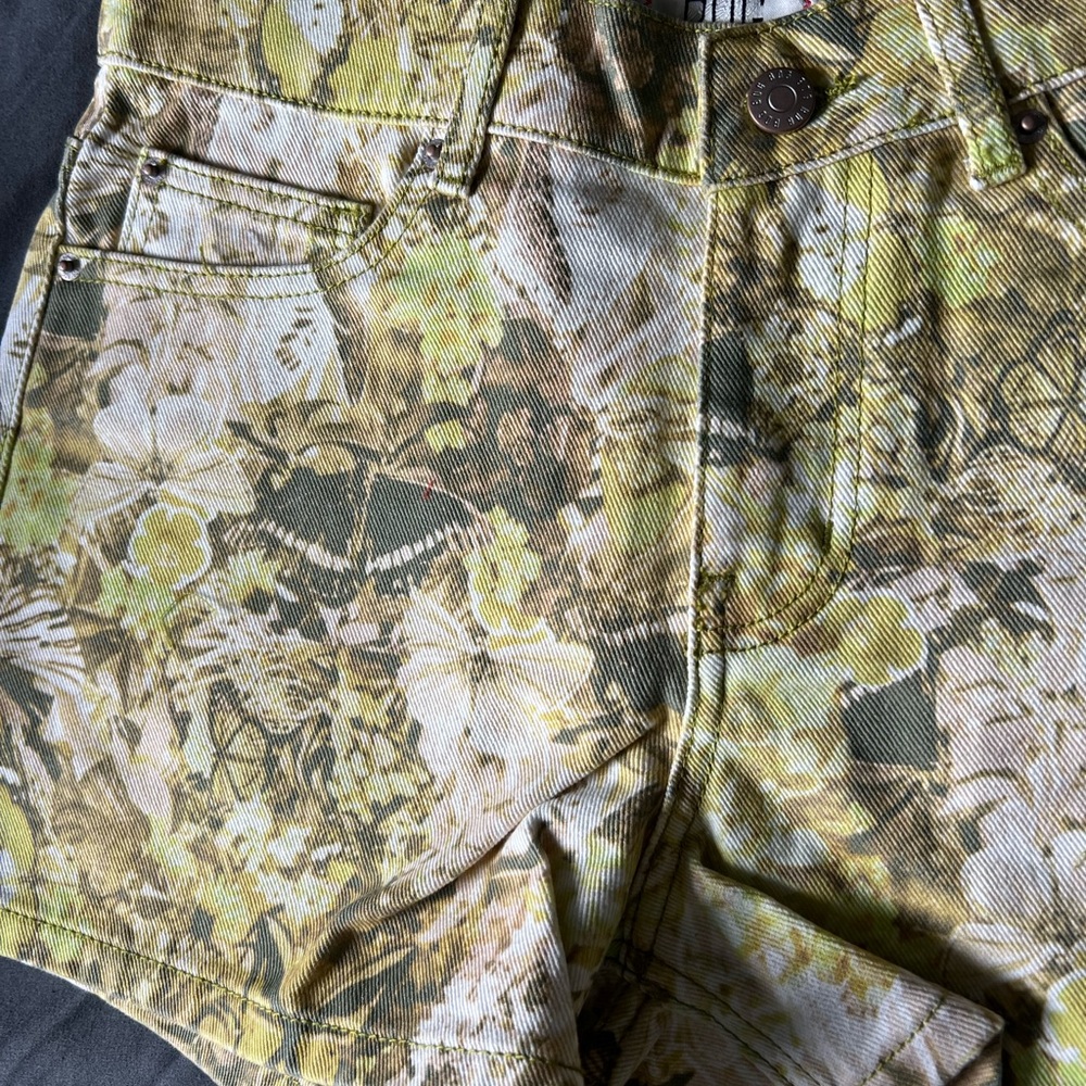 Floral denim shorts
